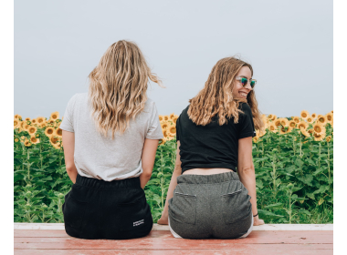 配戴假髮時盡可能保持自然的小貼士